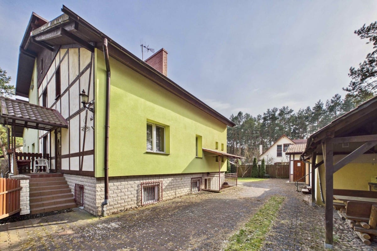 Dom 7 pokojowe na Sprzedaż