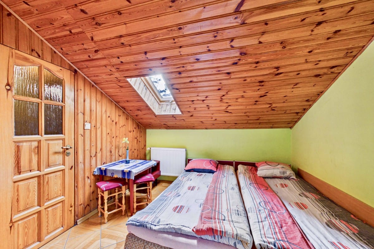 Dom 7 pokojowe na Sprzedaż