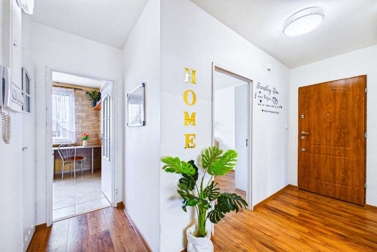 Mieszkanie 3 pokojowe na Sprzedaż