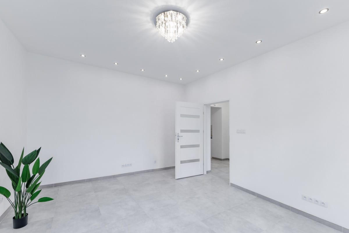 Mieszkanie 3 pokojowe na Sprzedaż