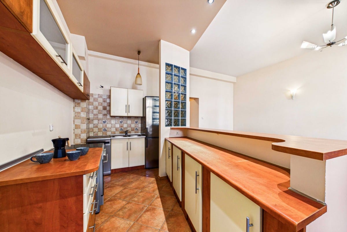 Mieszkanie 3 pokojowe na Sprzedaż