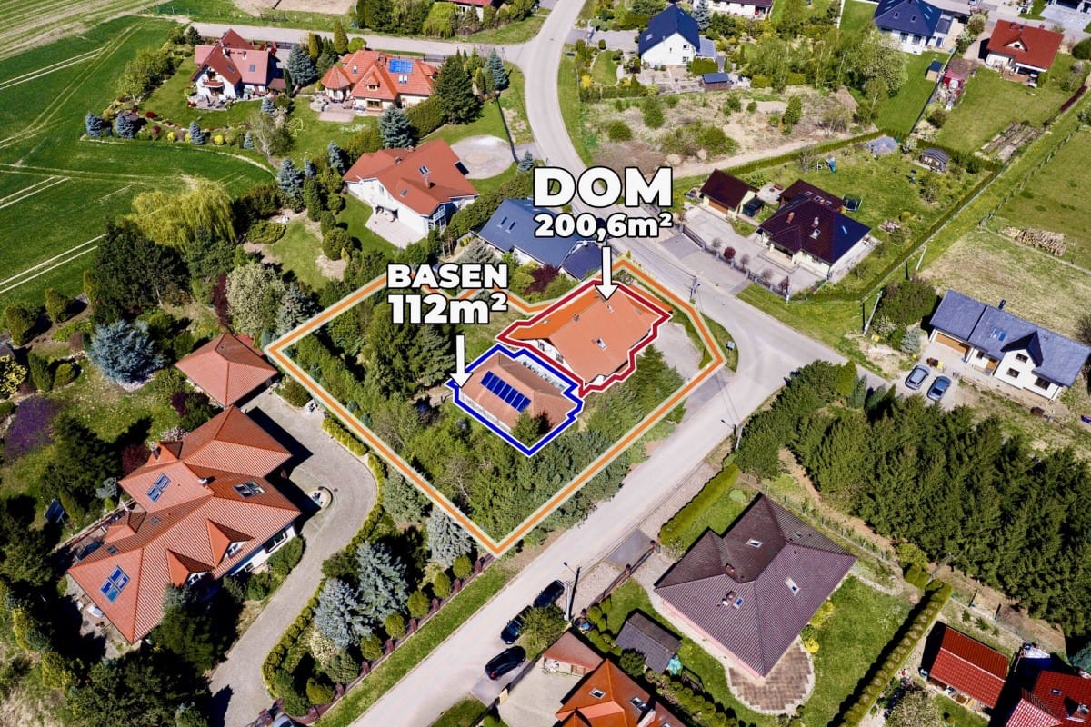 Dom 6 pokojowe na Sprzedaż