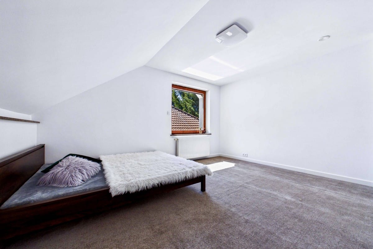 Dom 6 pokojowe na Sprzedaż