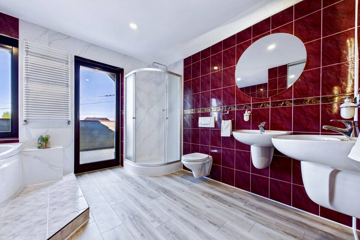 Dom 6 pokojowe na Sprzedaż