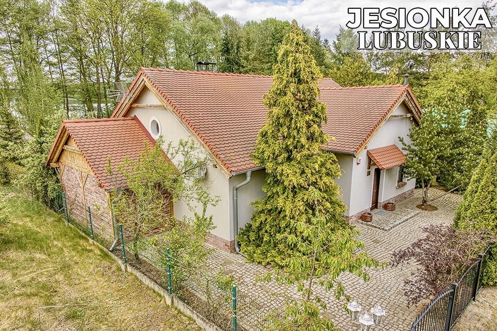 Dom 4 pokojowe na Sprzedaż