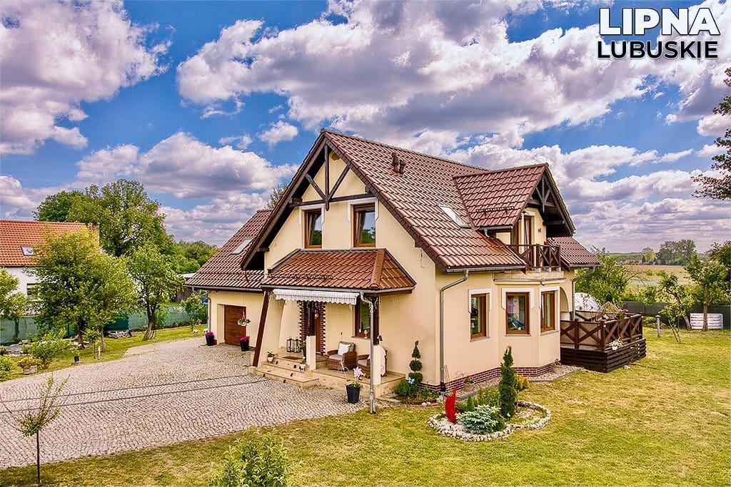 Dom  pokojowe na Sprzedaż