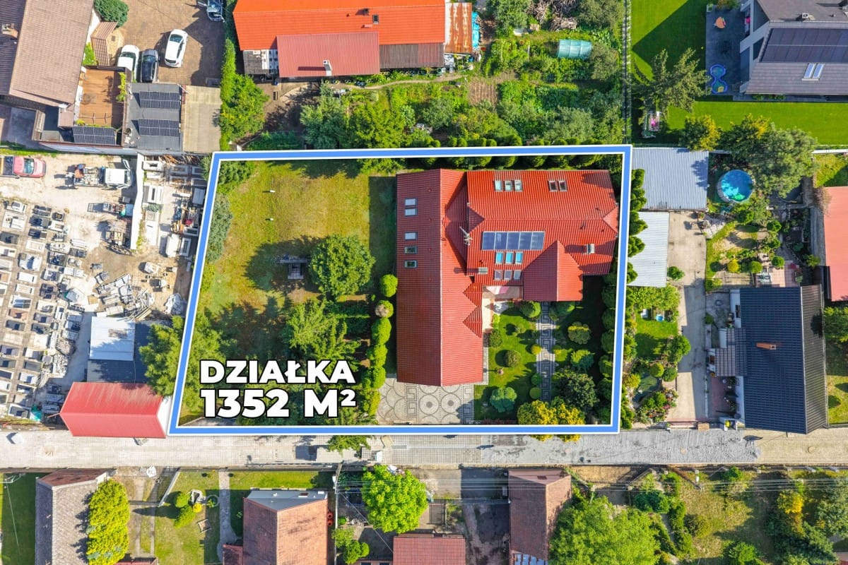 Dom 5 pokojowe na Sprzedaż