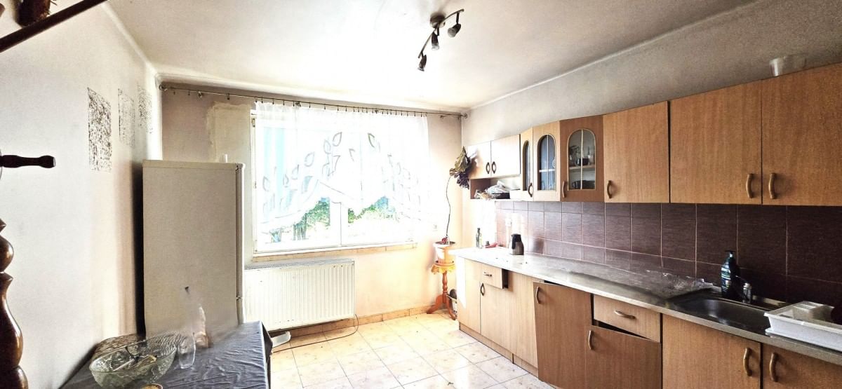 Dom 5 pokojowe na Sprzedaż