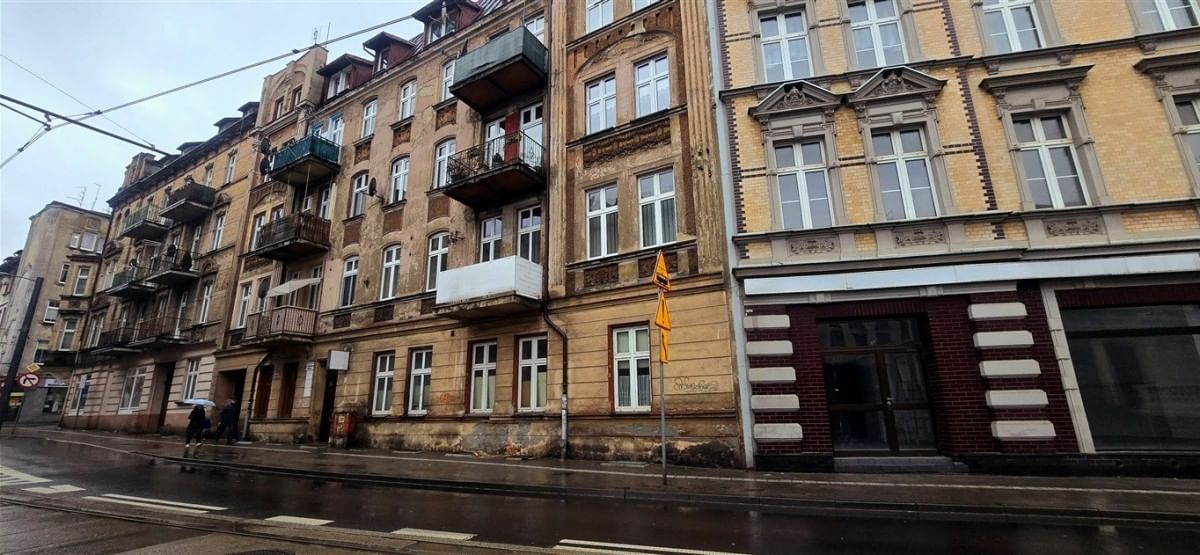 Mieszkanie 4 pokojowe na Sprzedaż