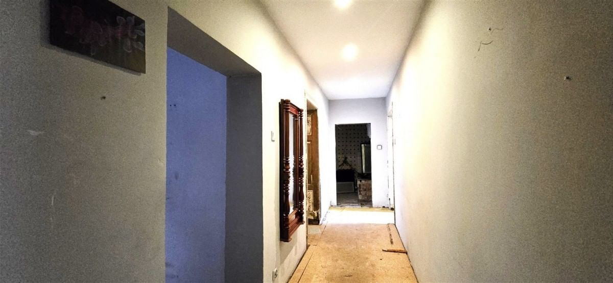 Mieszkanie 4 pokojowe na Sprzedaż