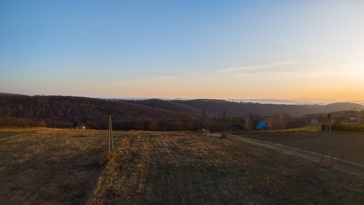 Działka  pokojowe na Sprzedaż