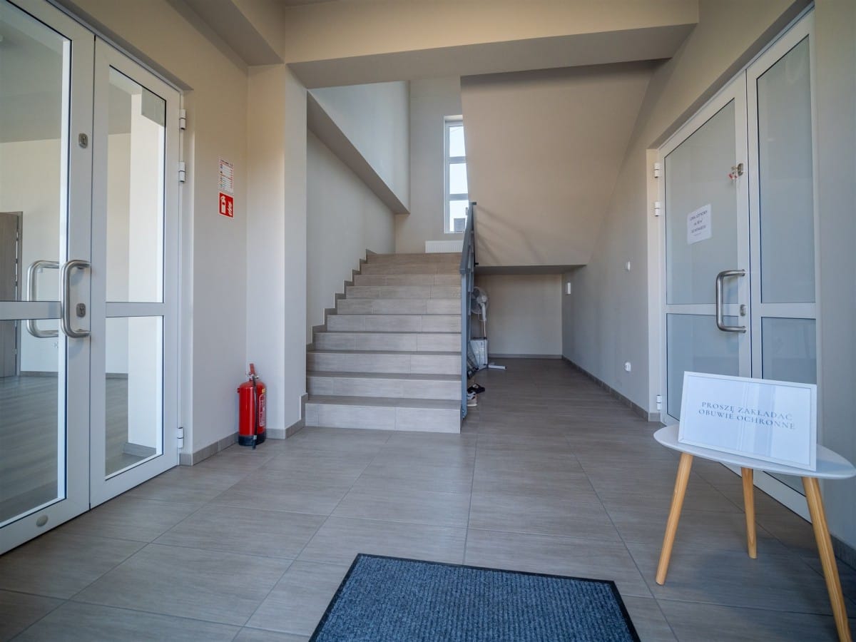 Lokal użytkowy  pokojowe na Sprzedaż