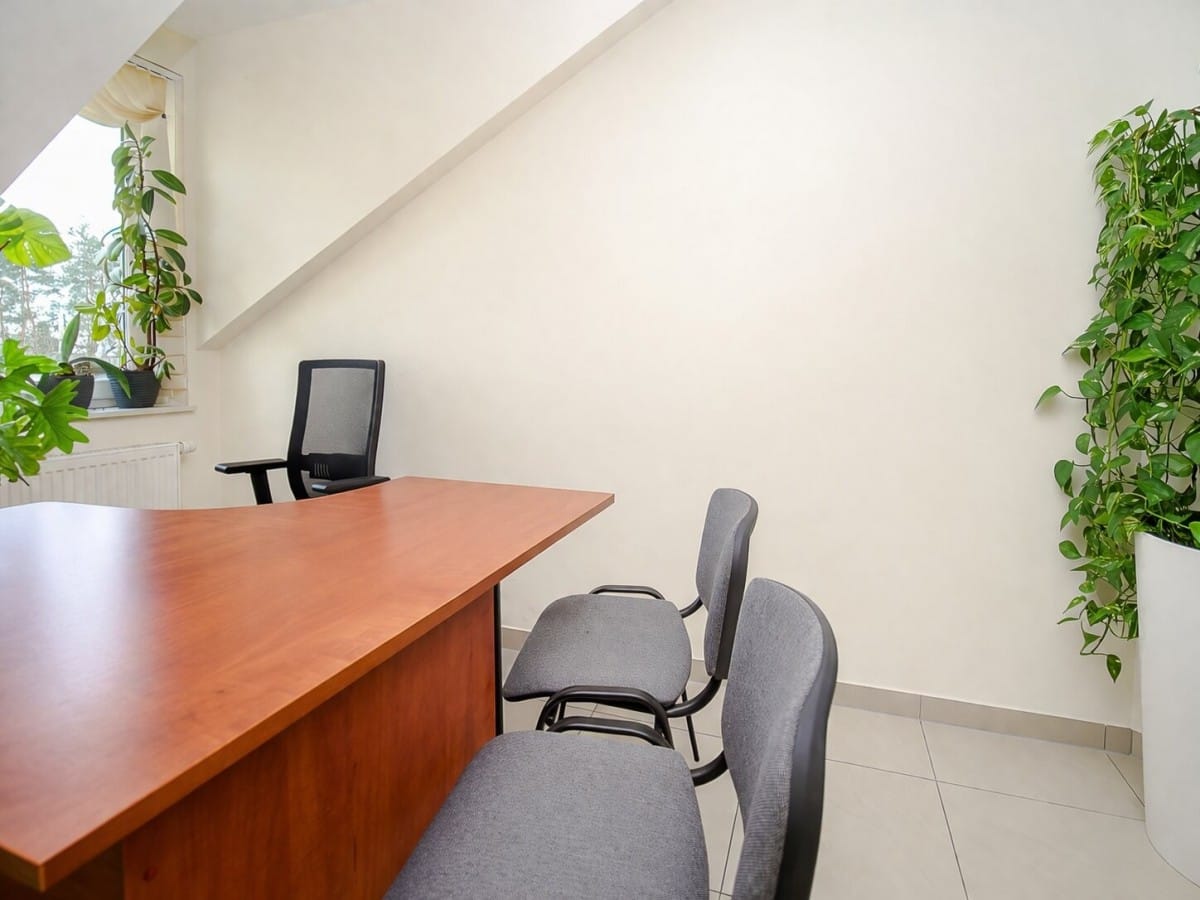 Lokal użytkowy  pokojowe na Wynajem