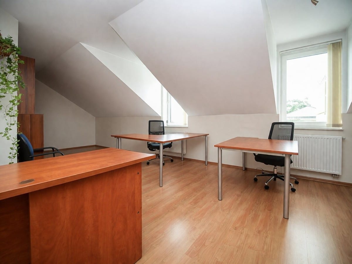 Lokal użytkowy  pokojowe na Wynajem