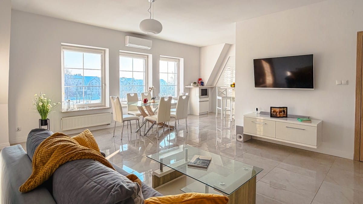 Mieszkanie 3 pokojowe na Sprzedaż