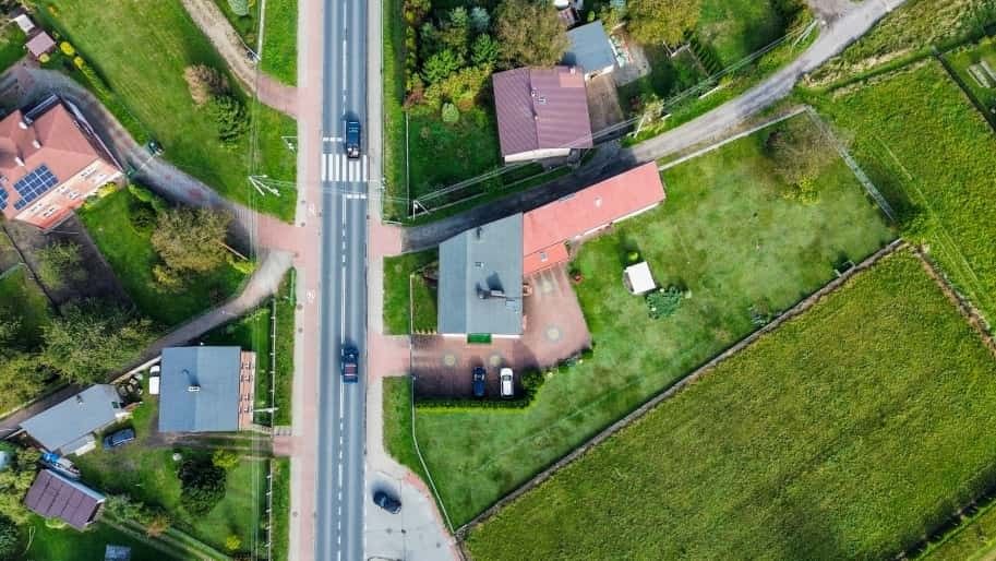 Dom 10 pokojowe na Sprzedaż