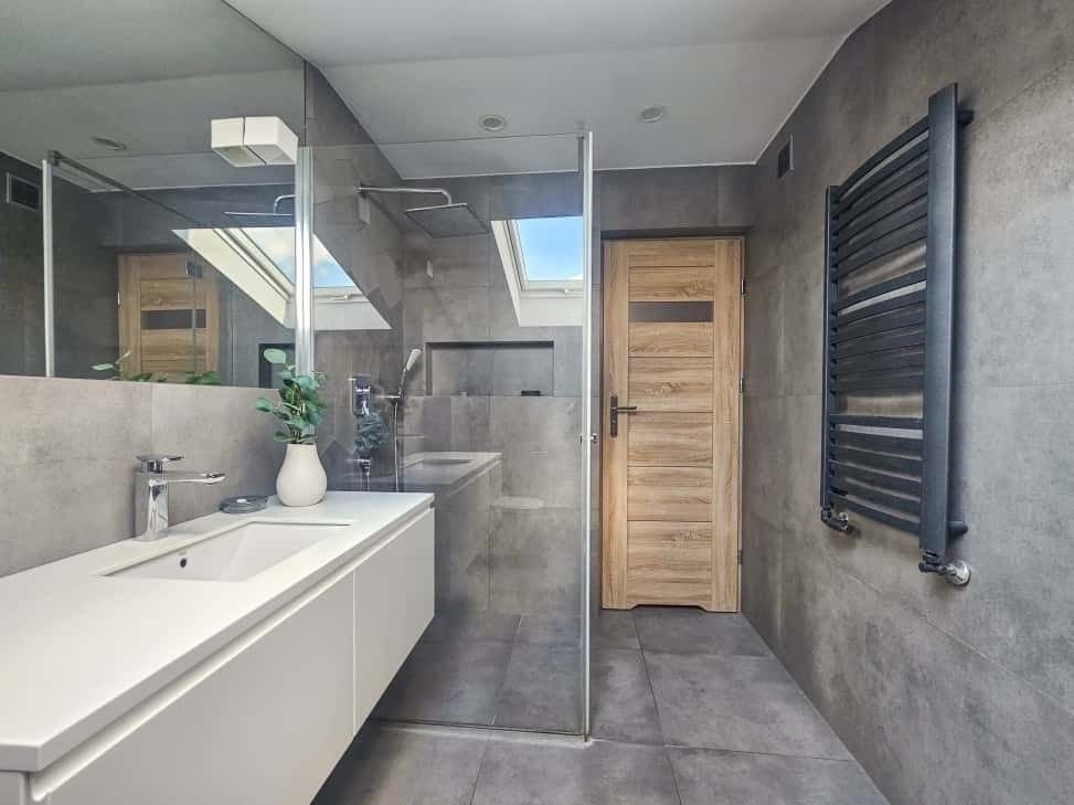 Dom 10 pokojowe na Sprzedaż