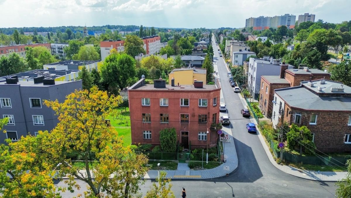 Lokal użytkowy  pokojowe na Sprzedaż