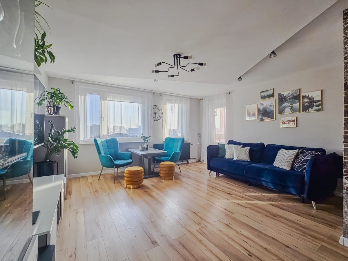 Mieszkanie 3 pokojowe na Sprzedaż