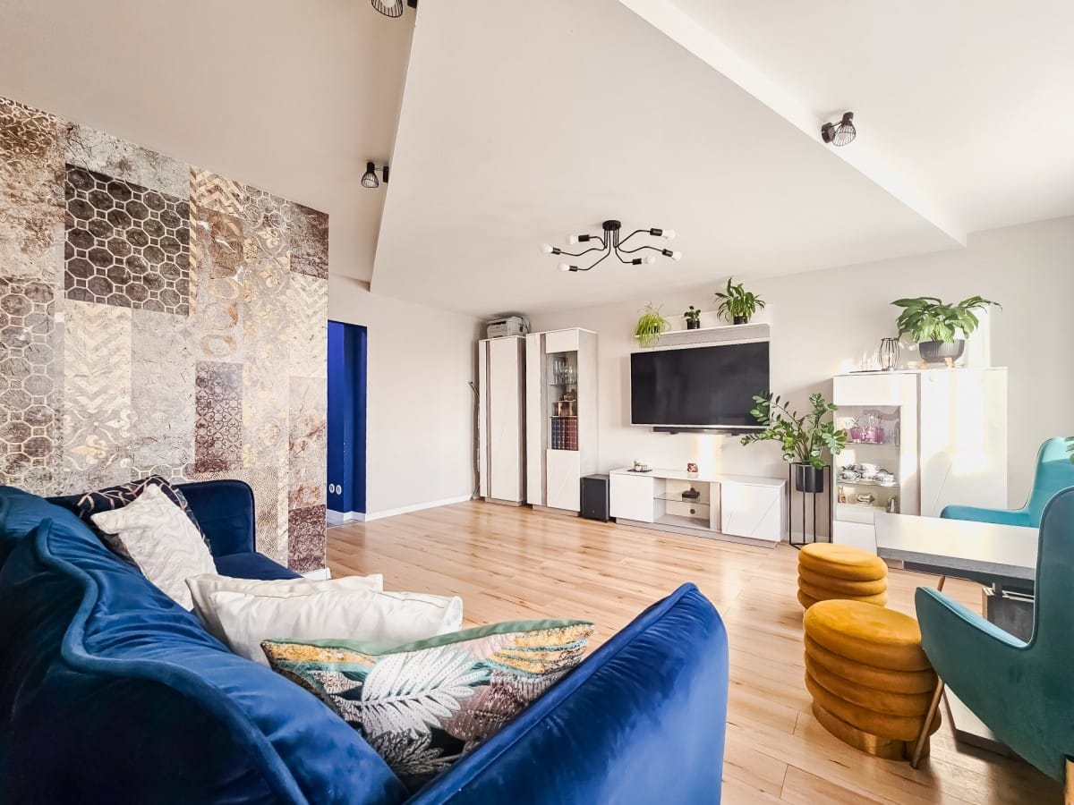 Mieszkanie 3 pokojowe na Sprzedaż