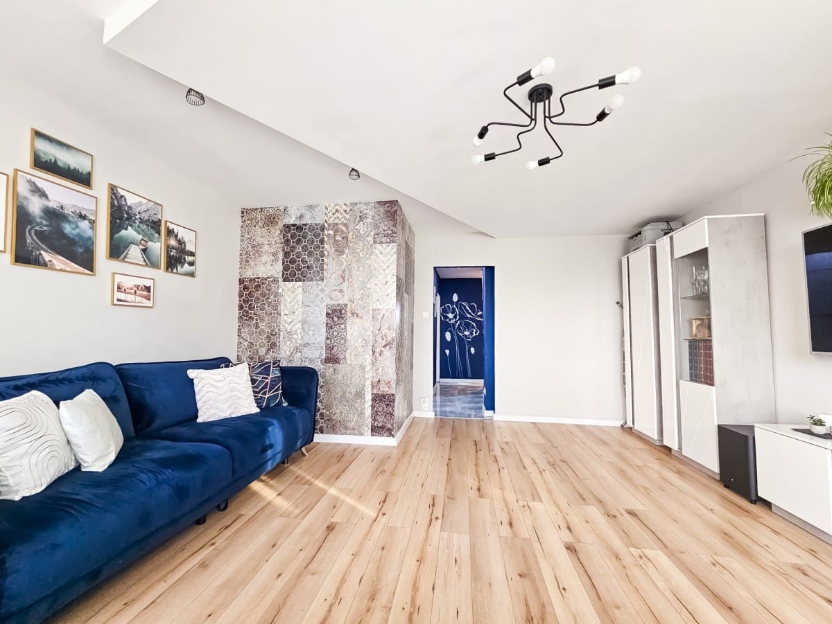 Mieszkanie 3 pokojowe na Sprzedaż