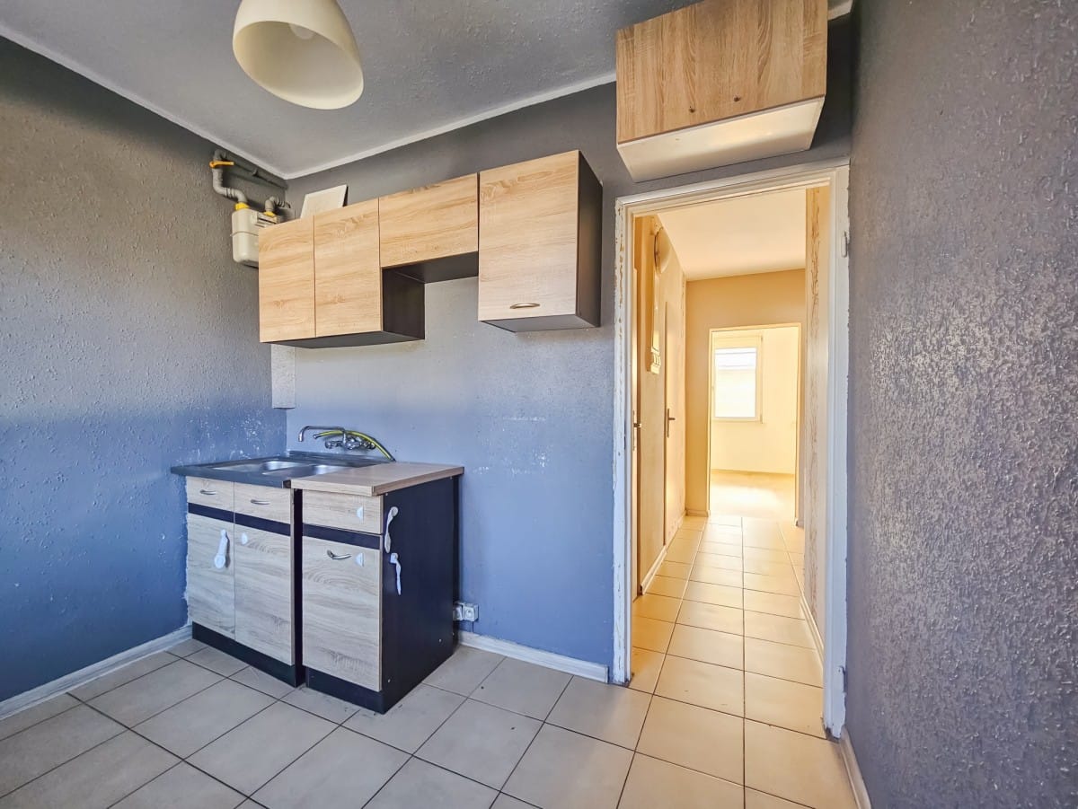 Mieszkanie 3 pokojowe na Sprzedaż