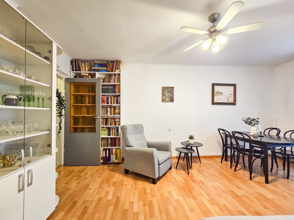 Mieszkanie 3 pokojowe na Sprzedaż