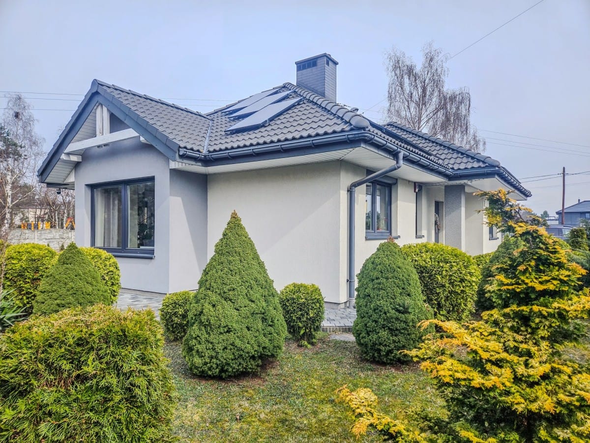 Dom  pokojowe na Sprzedaż