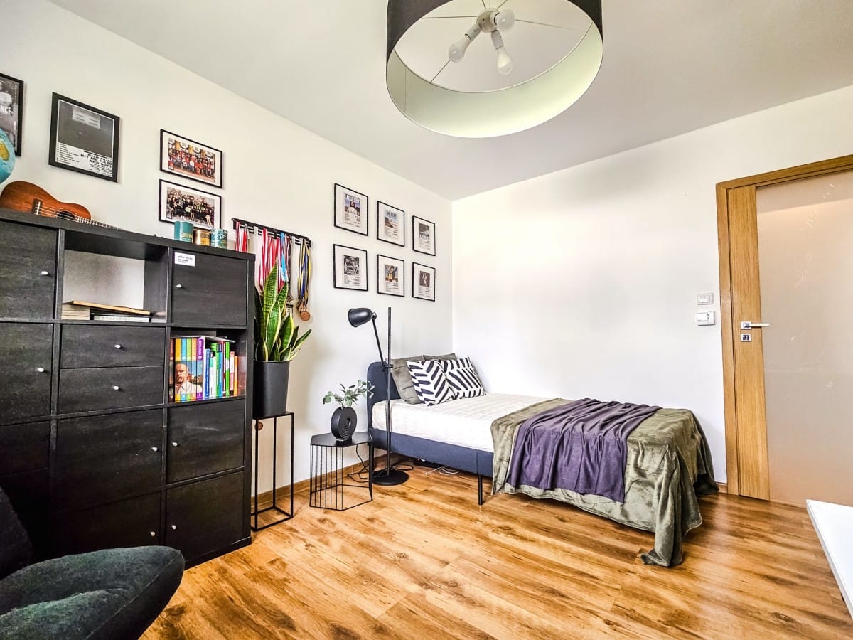 Dom  pokojowe na Sprzedaż