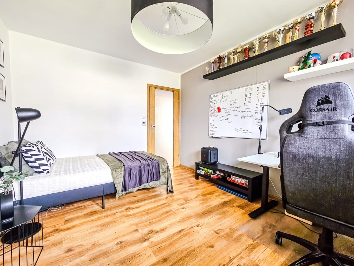 Dom  pokojowe na Sprzedaż