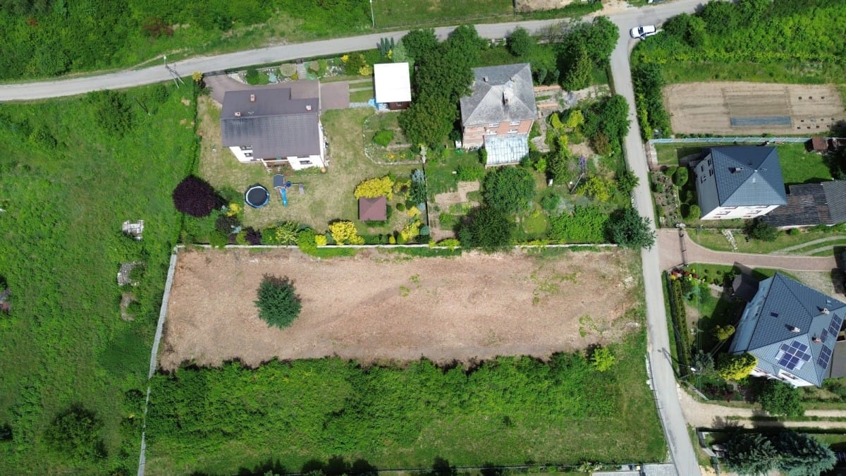 Działka  pokojowe na Sprzedaż