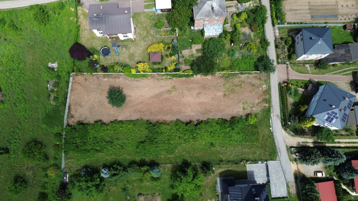 Działka  pokojowe na Sprzedaż