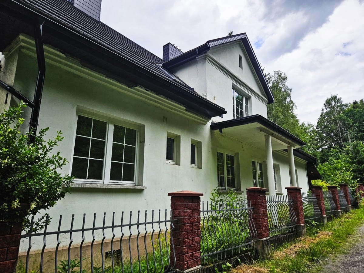 Dom  pokojowe na Sprzedaż