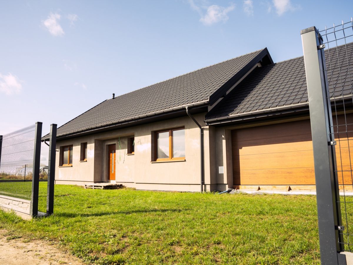 Dom 4 pokojowe na Sprzedaż