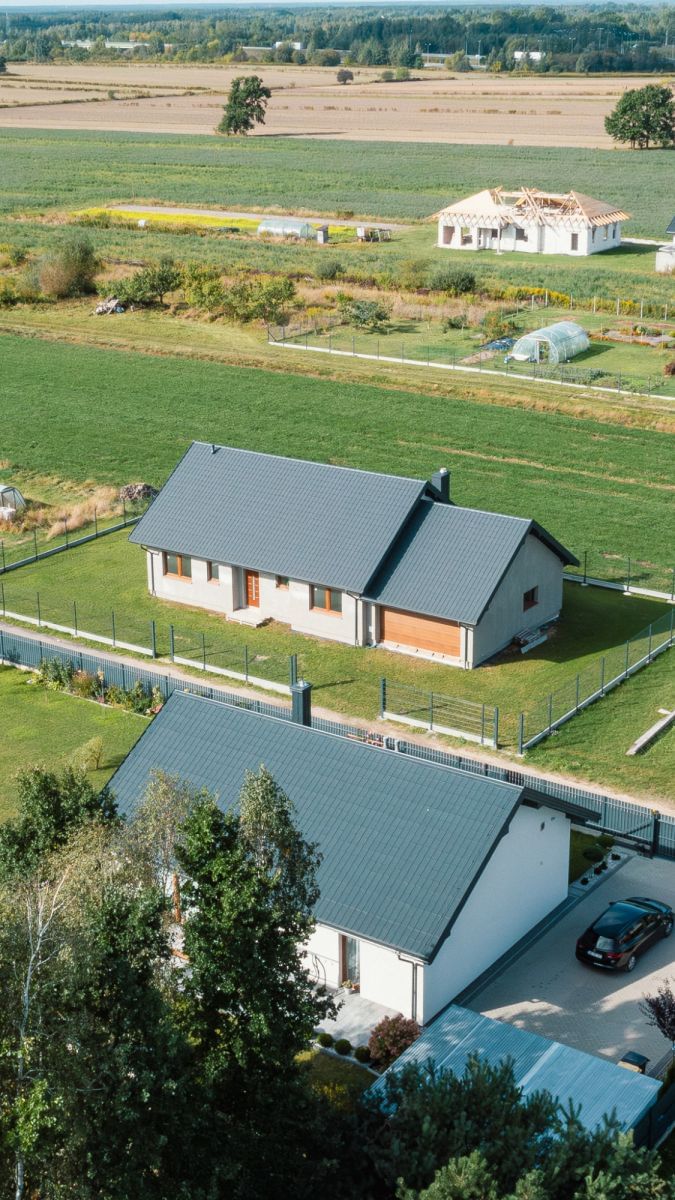 Dom 4 pokojowe na Sprzedaż