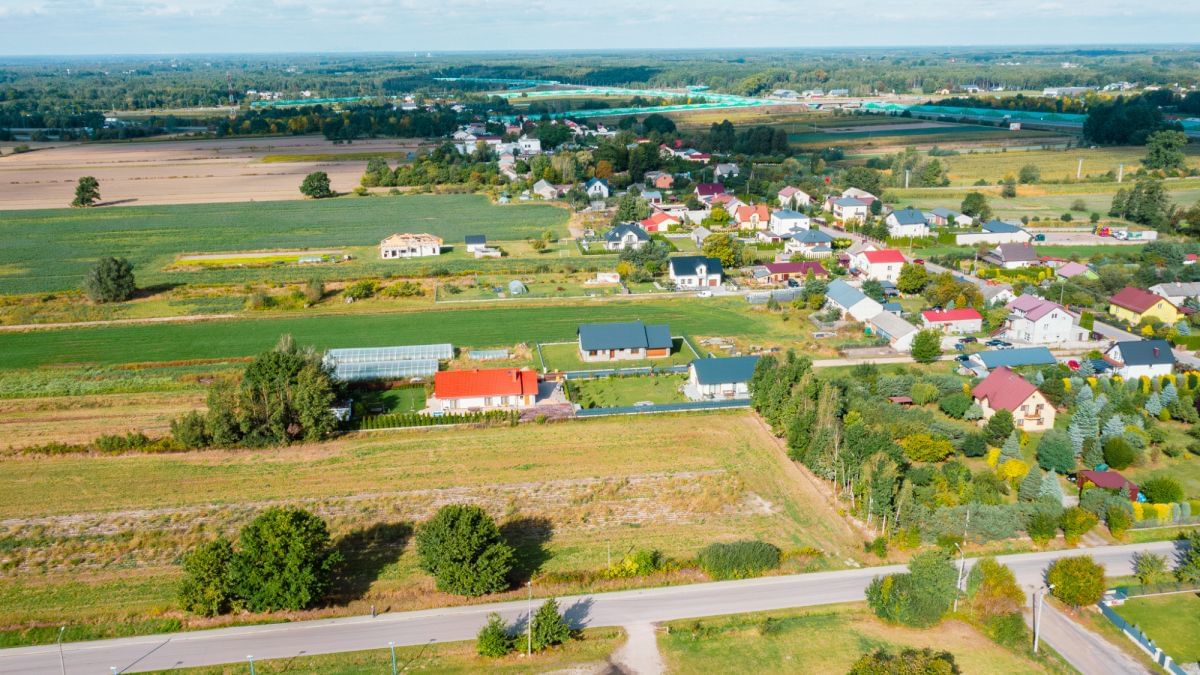 Dom 4 pokojowe na Sprzedaż