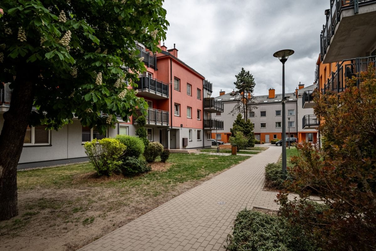 Mieszkanie 3 pokojowe na Sprzedaż