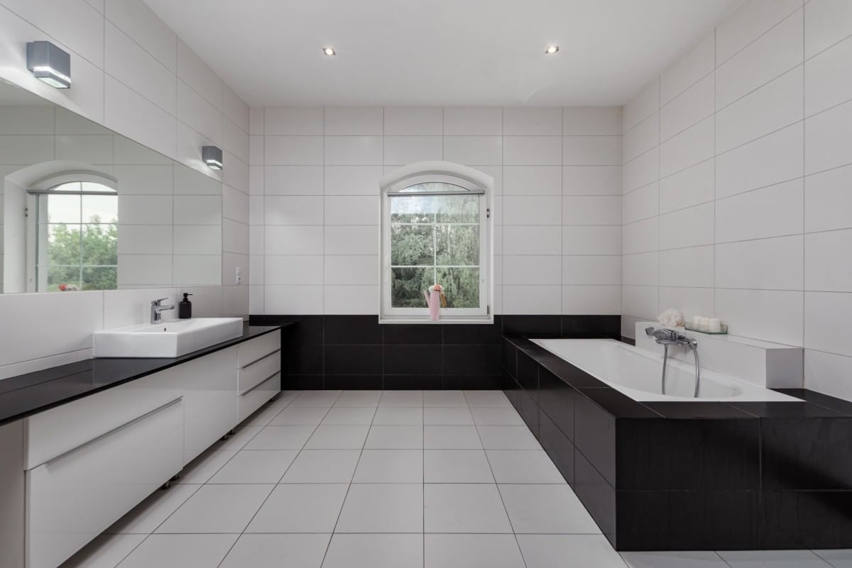 Dom 6 pokojowe na Sprzedaż