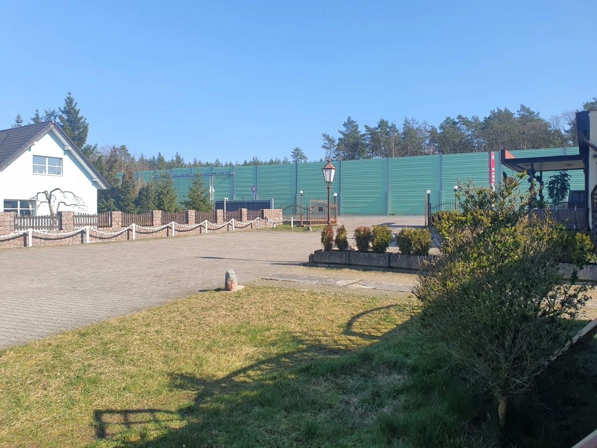 Lokal użytkowy  pokojowe na Sprzedaż
