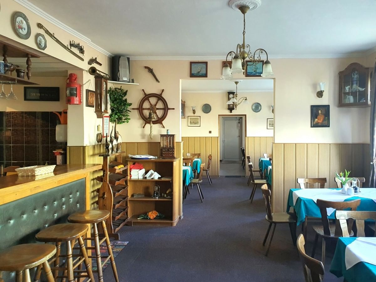 Lokal użytkowy  pokojowe na Sprzedaż