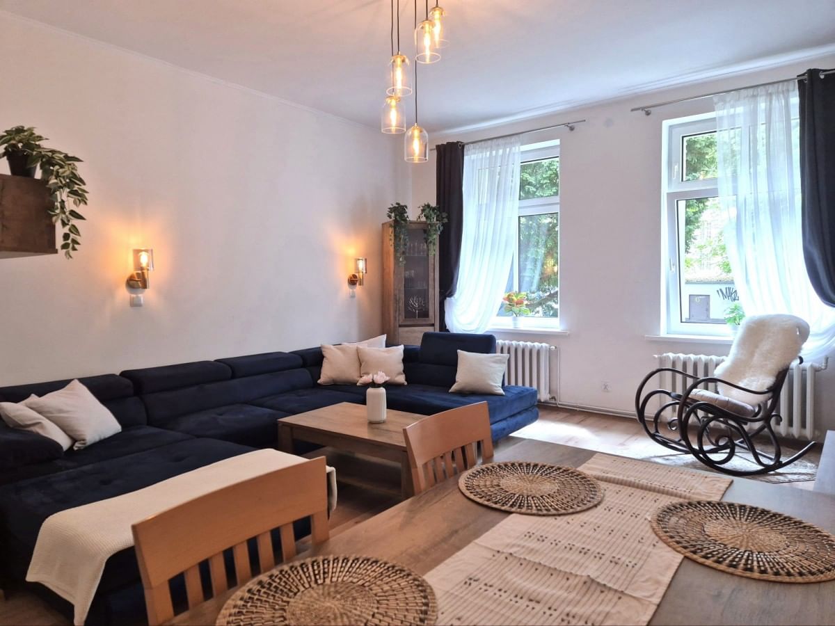 Mieszkanie 4 pokojowe na Sprzedaż