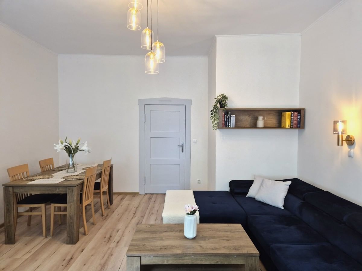 Mieszkanie 4 pokojowe na Sprzedaż