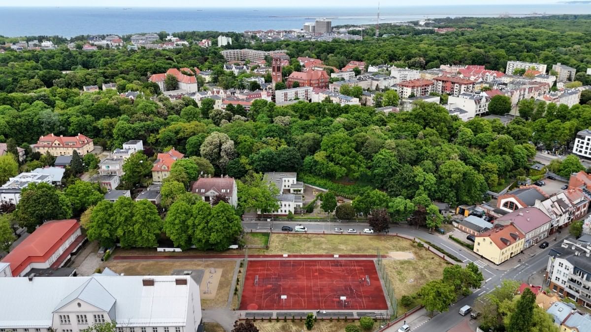 Mieszkanie 4 pokojowe na Sprzedaż