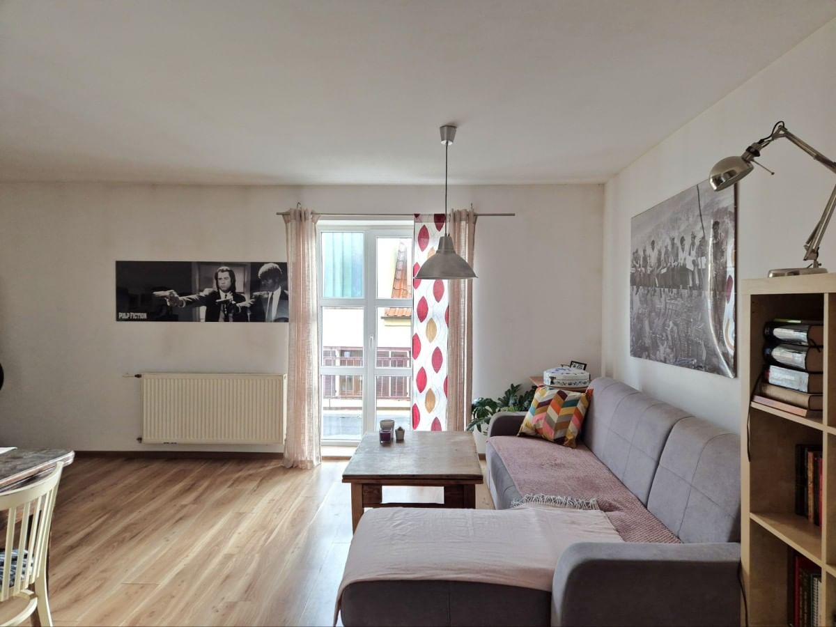 Mieszkanie 4 pokojowe na Sprzedaż