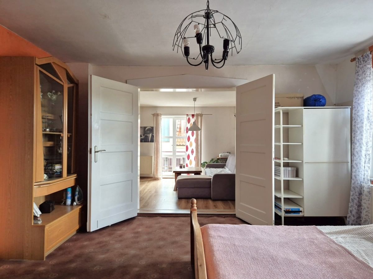 Mieszkanie 4 pokojowe na Sprzedaż