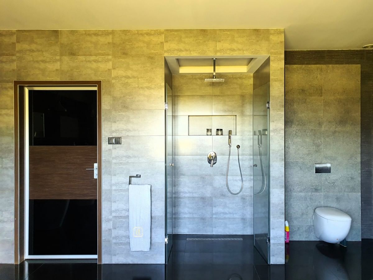 Dom 5 pokojowe na Sprzedaż