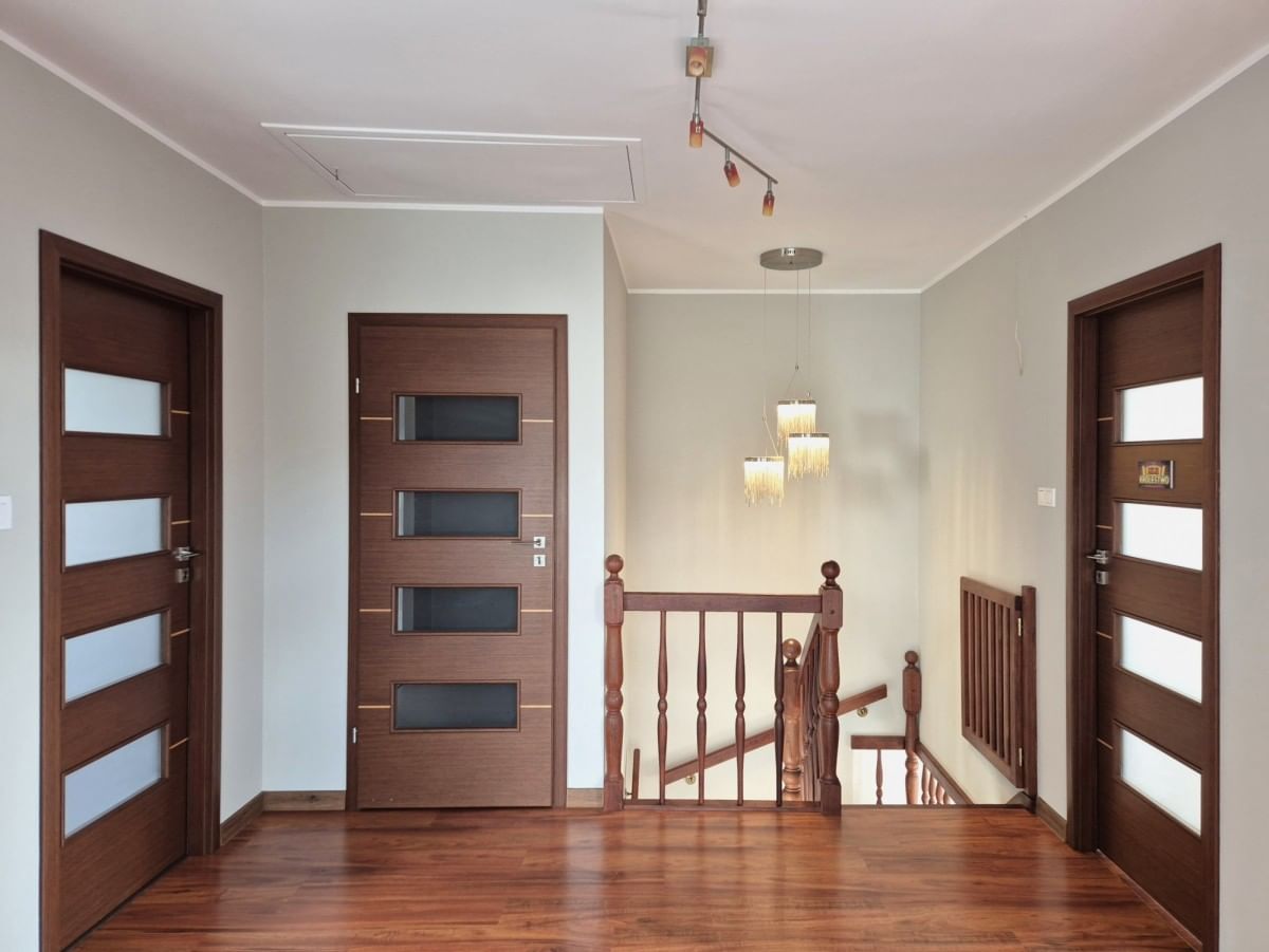 Dom 4 pokojowe na Sprzedaż