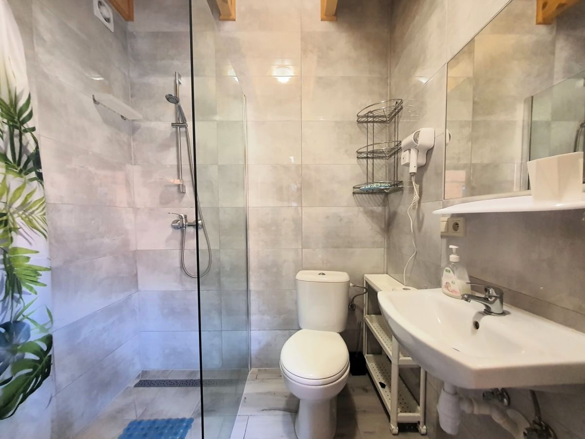 Lokal użytkowy  pokojowe na Sprzedaż