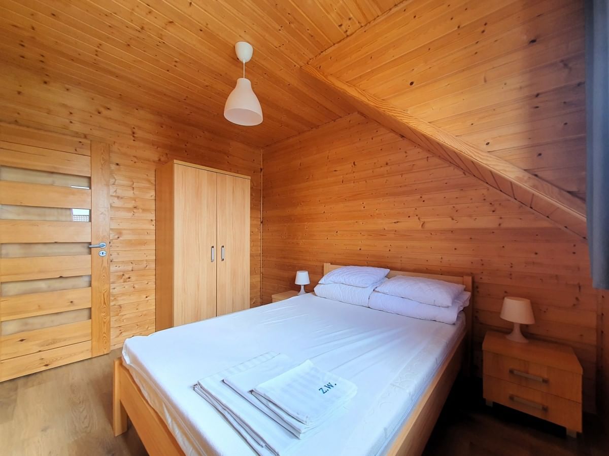 Lokal użytkowy  pokojowe na Sprzedaż