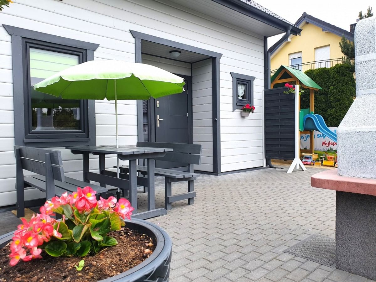 Lokal użytkowy  pokojowe na Sprzedaż